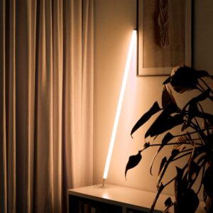 120cm Neon Tube LED, Varm hvid - Designer rør, Justerbar lysstyrke, inkl. ledning